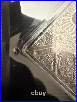 2014.999 Fine Silver Niue Antique Renaissance Art Coin WithCOA & Display Box