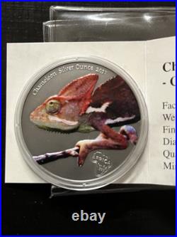 2017 Africa series Chameleon. 999 Fine Silver Coin Colored antique finish RARE 2017 Africa series Chameleon. 999 Fine Silver Coin Colored antique finish RARE