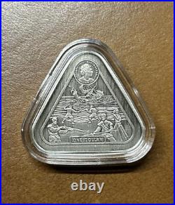 2019 Australia Shipwreck Batavia 1oz Fine Silver Triangular Coin BU Antiqued