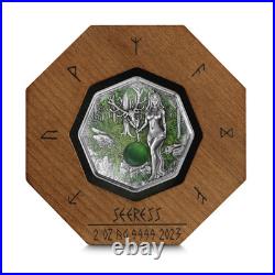 2023 Germania Witchcraft Seeress UV effect UHR Antique Silver Round withAventurine
