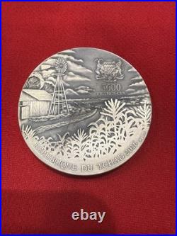 Brenham Meteorite Meteorite Art 5 oz Antique finish Silver Coin CFA Chad 2016