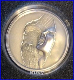 Escape trapped 1 oz silver coin Cook Islands 2023 Antique Finish With COA and Bx