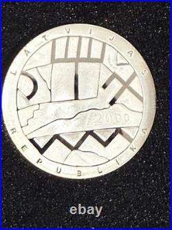 Latvia 1 Lats 2000. Earth. Silver With Certificate In Plastic Capsule And Box