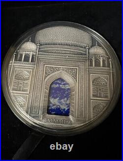 Taj Mahal Masterpieces in Stone 1 kilo Antique finish Silver Coin 100$ Fiji 2014