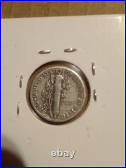 U. S. Antique Silver Dime Lot of 14. Barber, Mercury, Roosevelt 90% $1.40 FV